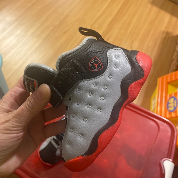Toddler sneakers good condition - Picture 10 of 11
